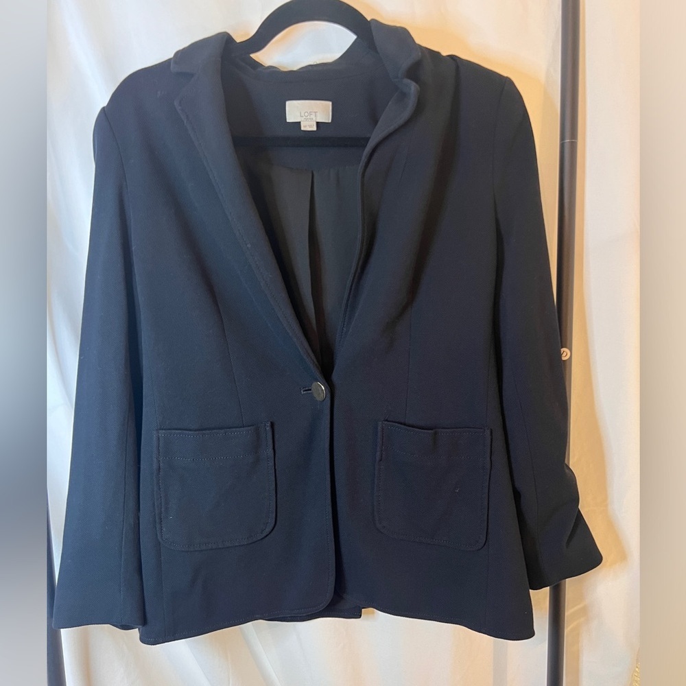 Loft Petite Knit Twill Modern Blazer
- size 6P - Picture 3 of 12